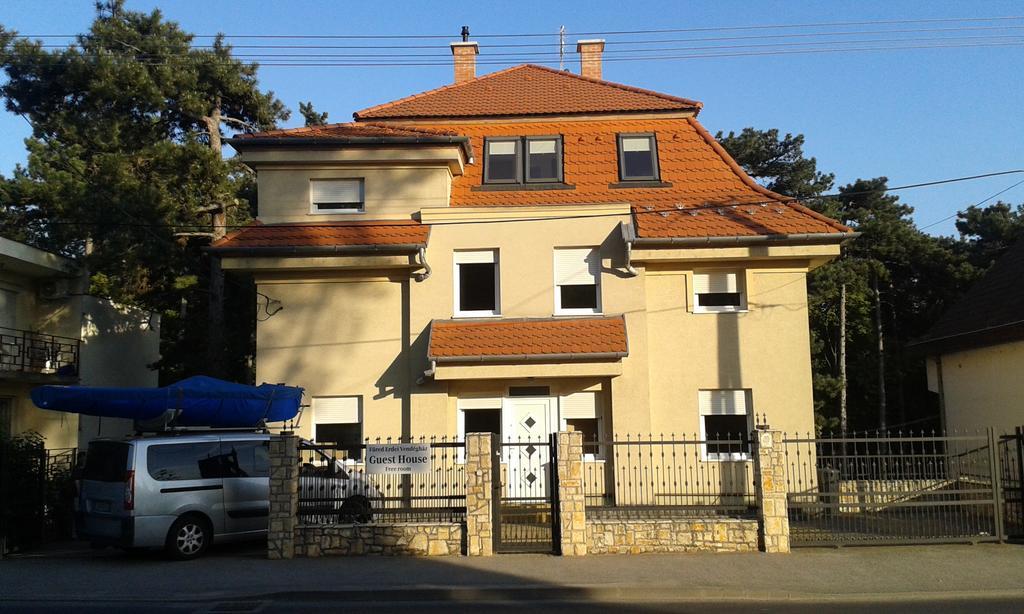 Готель Balatonair Vendeghaz Балатонфюред Екстер'єр фото
